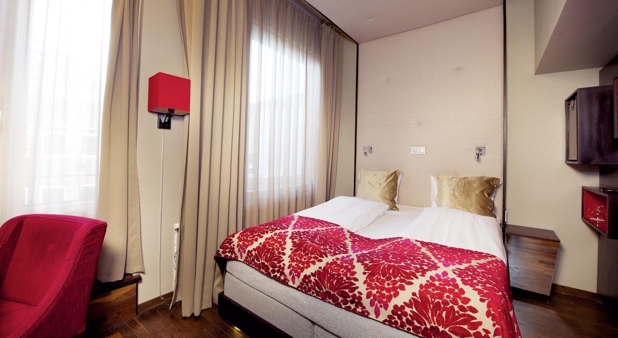 Hotel Folketeateret 4*